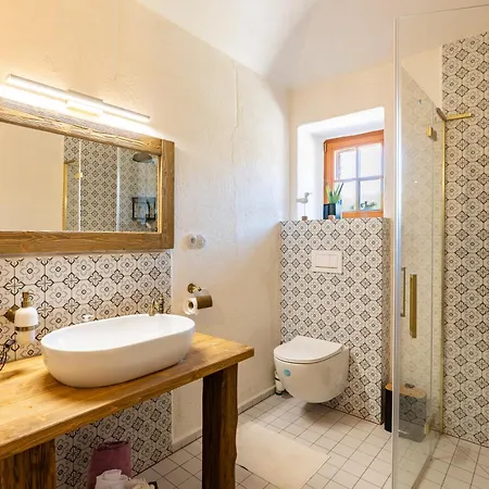 Wellnes statek Monínec Apartmán Mesetice (Pribram)
